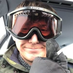 Meet your Posher, Eli